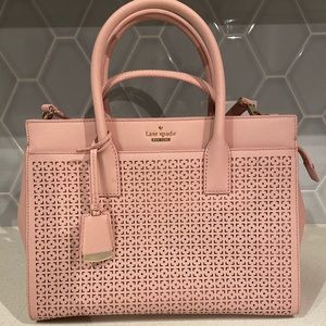 Kate Spade Gem Crossbody (like new condition) only worn a few times